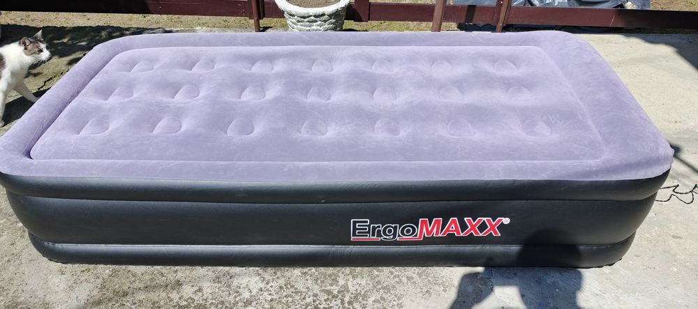 Saltea gonflabila ErgoMaxx nou
