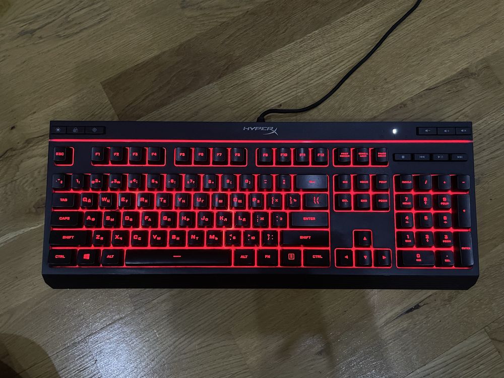Клавиатура HyperX Alloy Core RGB