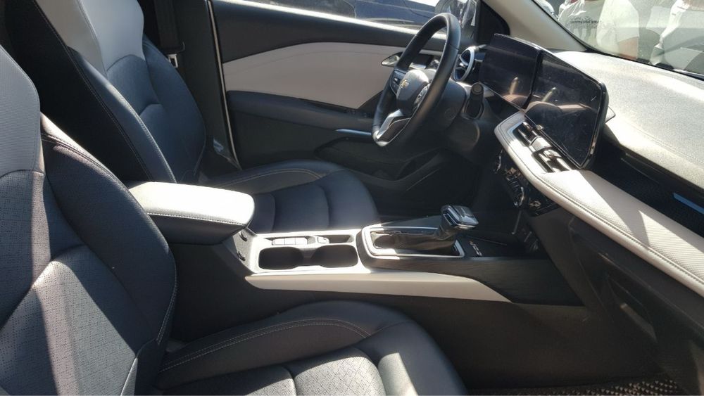 Yangi hollatda radnoy