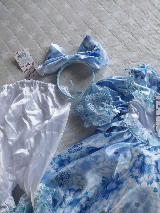 Платье Мальвина детская  4 5 лет новая продам превазная