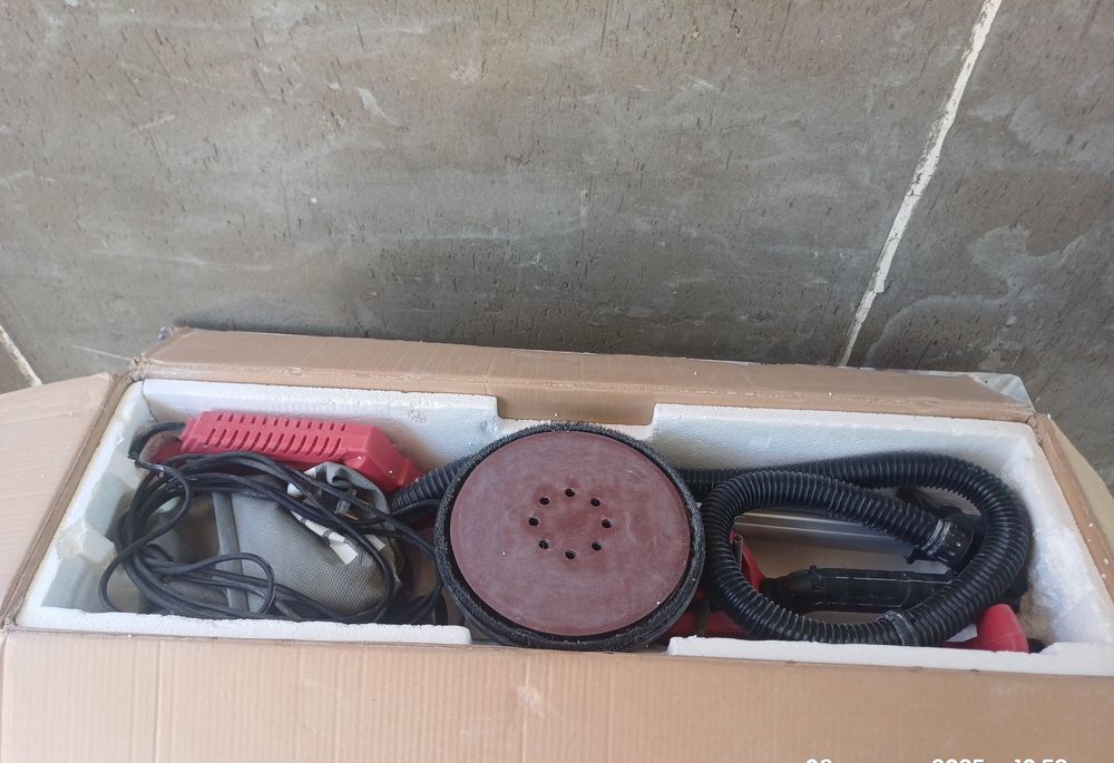 Шлифовальная машинка 230