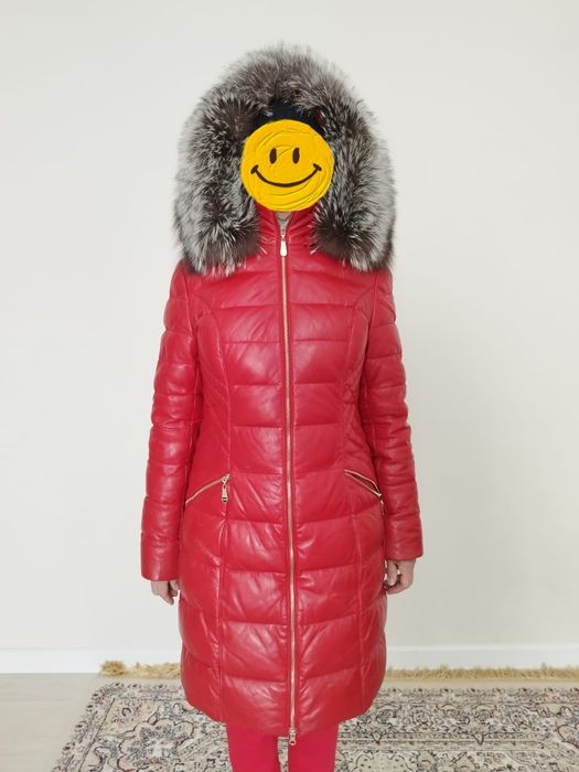 Продам женскую зимнюю куртку.