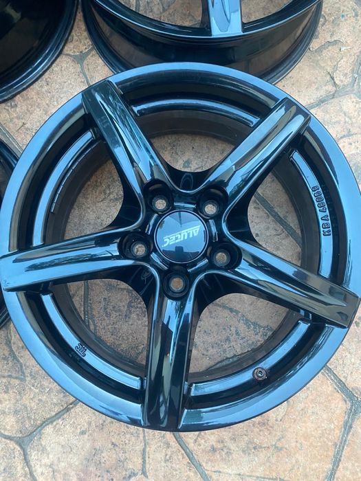 Jante 16- 5x114,3  Kia Duster Hyundai Mitsubishi Suzuki Toyota Honda.