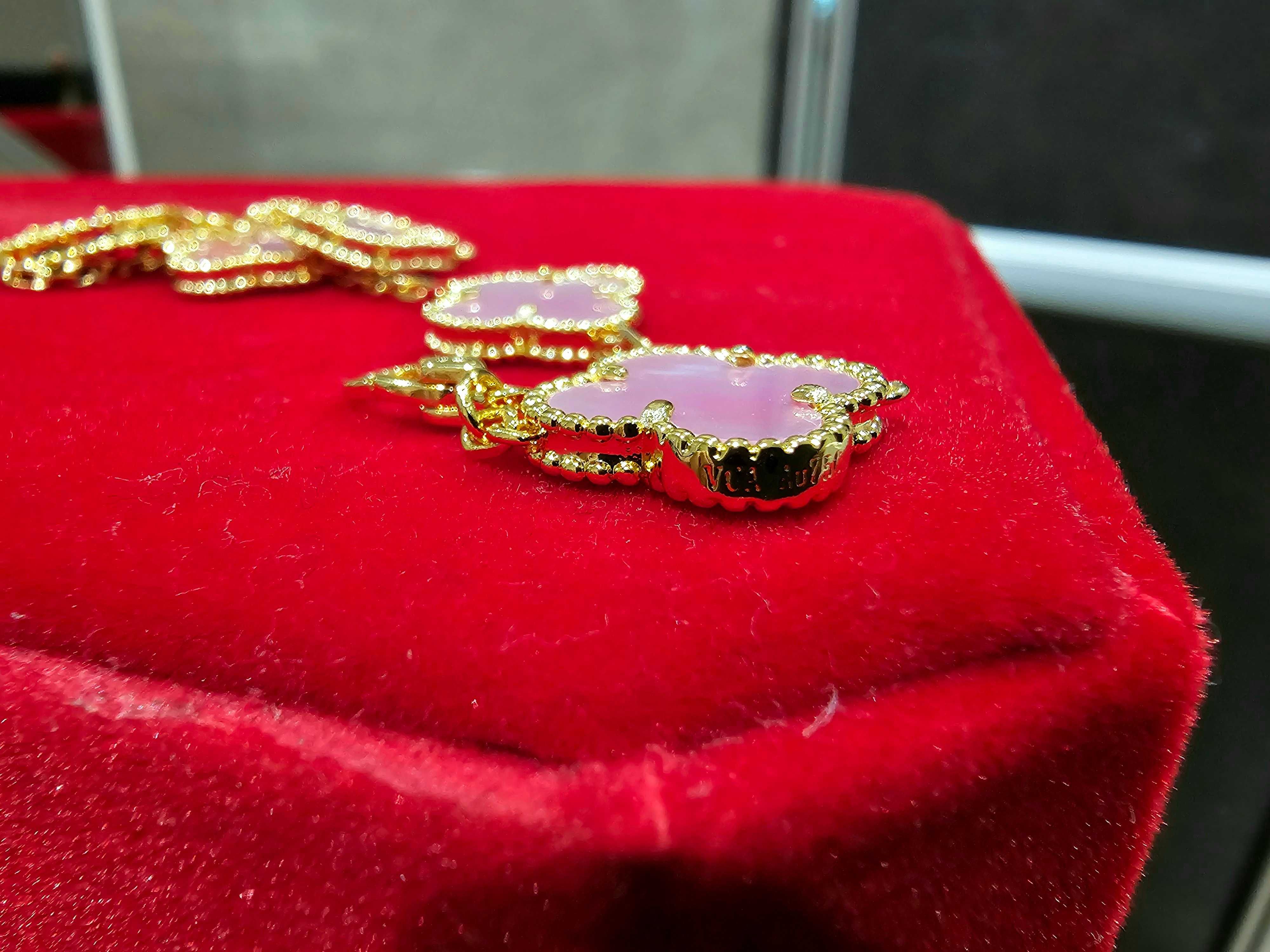 Van Cleef & Arpels VCA Gold Pink Opal 5 Motifs Alhambra Дамска Гривна