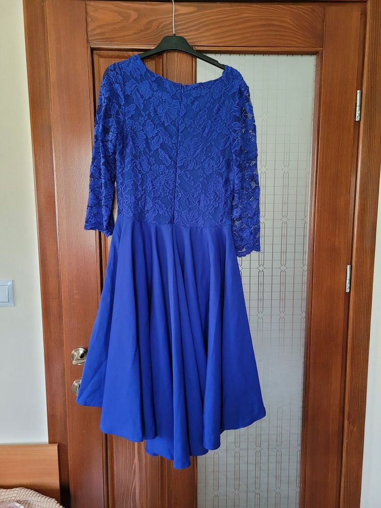 Vând rochie albastra, noua, mărimea M