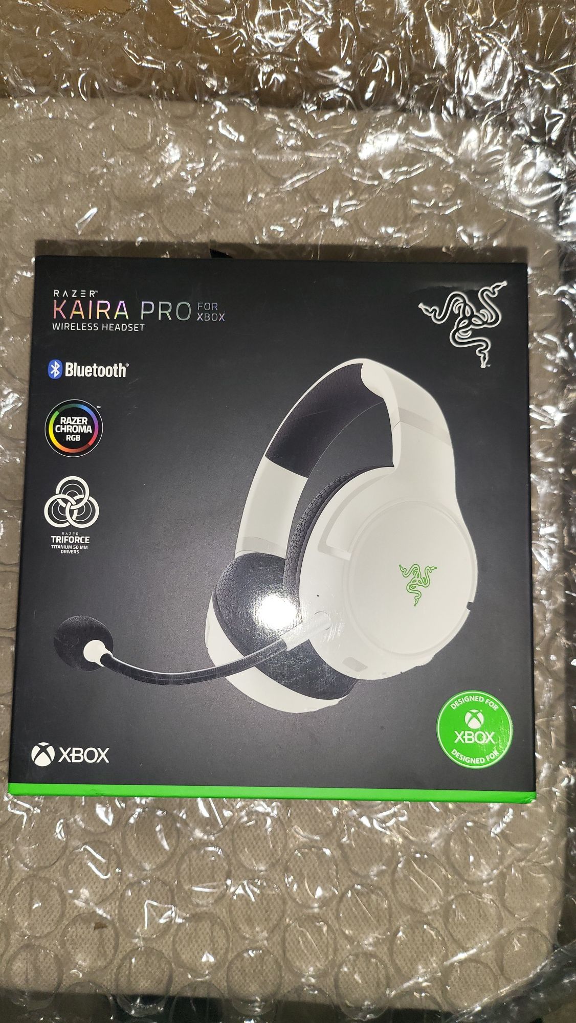 Запечатани Чисто нови Геймърски Слушалки  Razer Kaira Pro Bluetooth