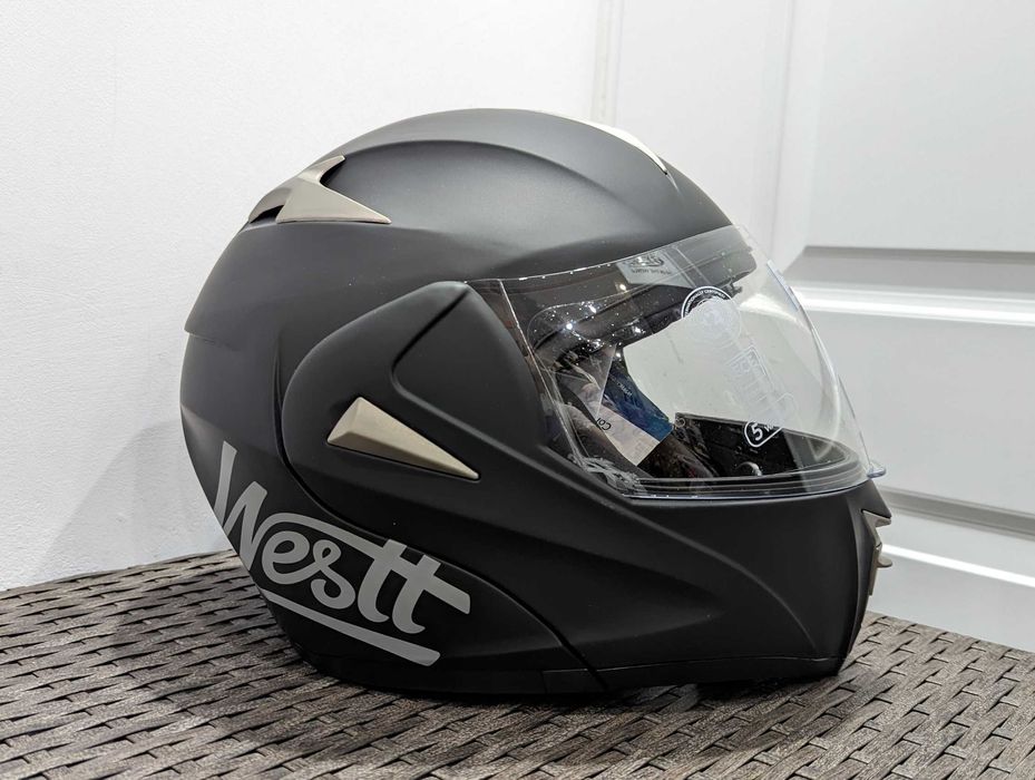 Casca moto West, marime S si L - flip-up, ochelari de soare - Nou