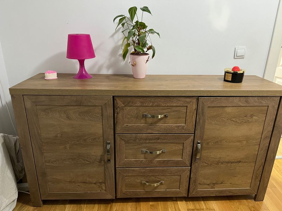 Bufet 2 uși 3 sertare stejar sălbatic