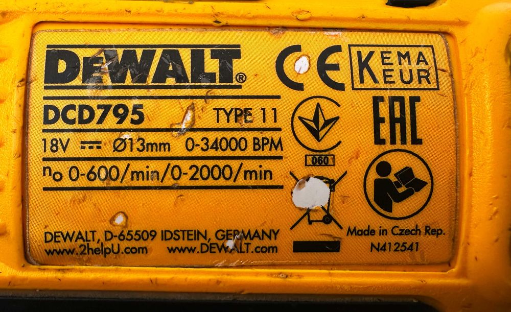 DeWALT DCD795 - Безчетков ударен винтоверт 18V
