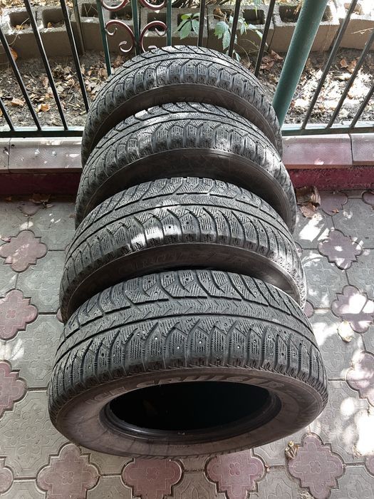 Зимние шины 285/60 R18