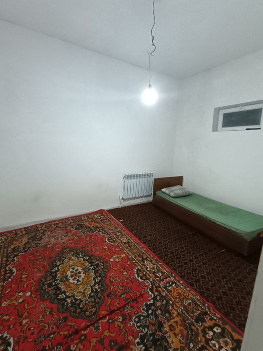 Hovli ijarag beriladi 2 xonali!!