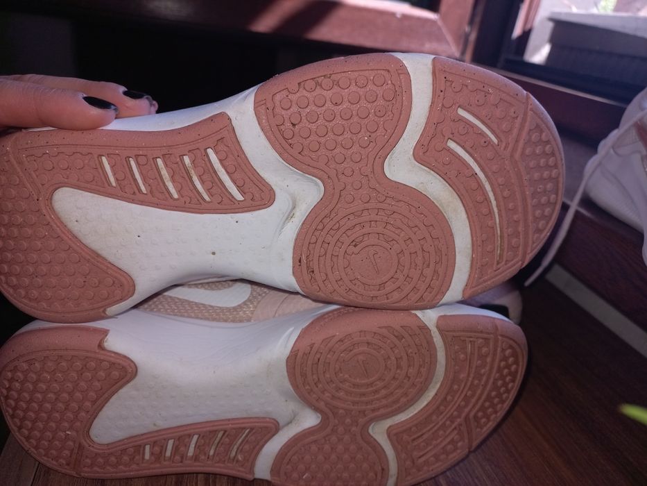 Дамски маратонки Nike и Puma