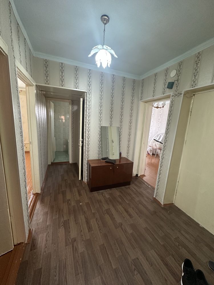 Продаётся 3 ком квартира в Алмалыке ориентир конечка 2 маршрутки или