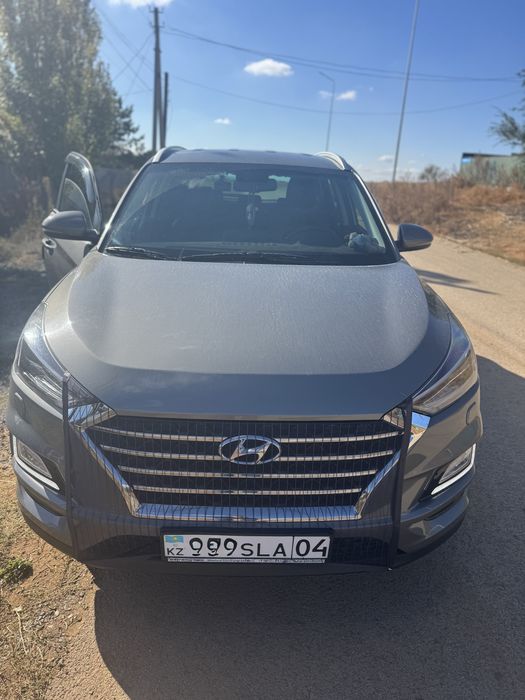 Продам автомобиль хундай тусан 2020года