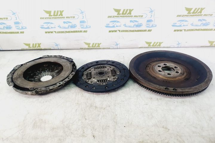 Kit ambreiaj volanta masa simpla 1.4 1.6 benzina aua blf r030105271d Volkswagen VW Golf 5 seria