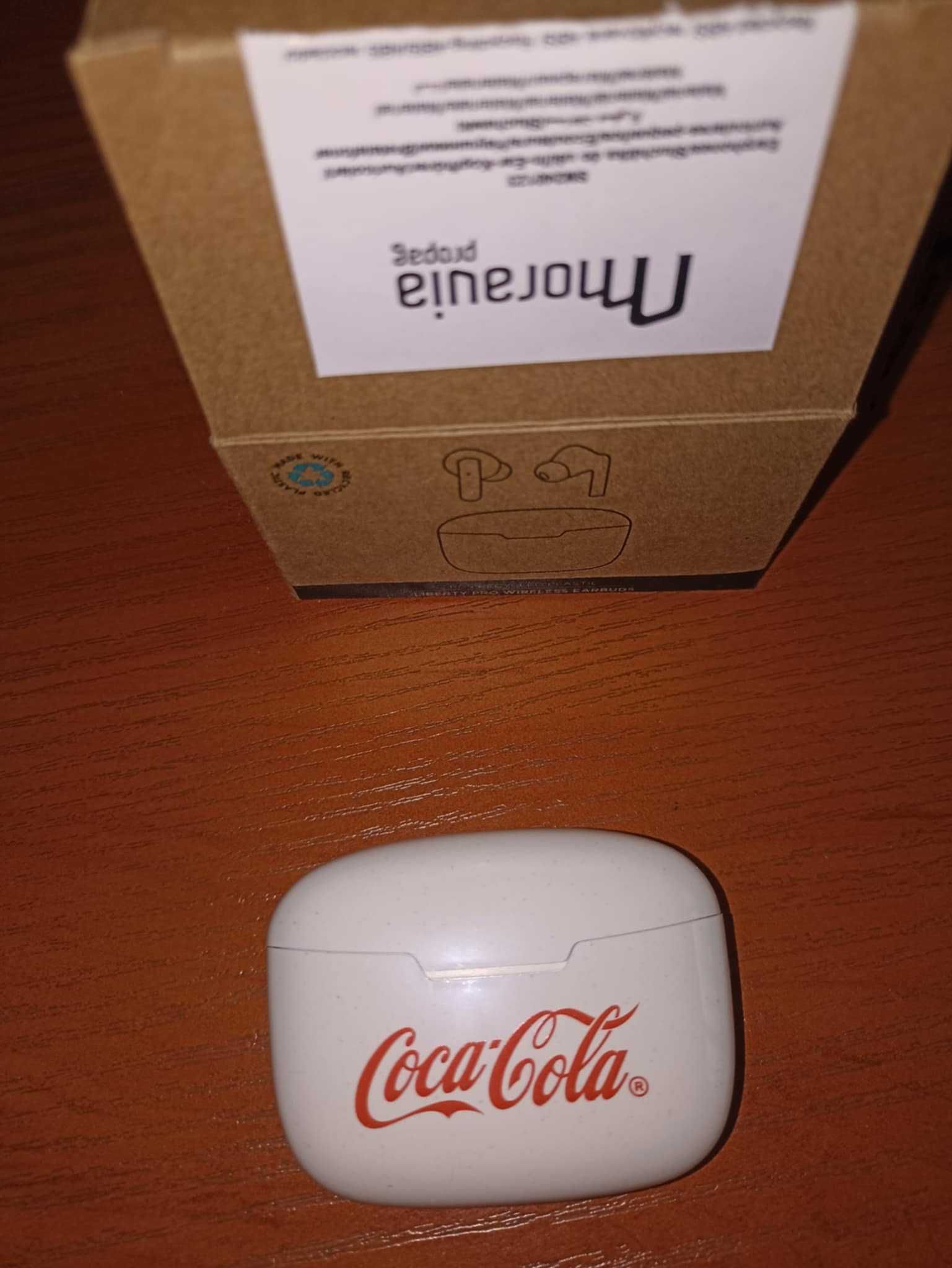 True wireless слушалки