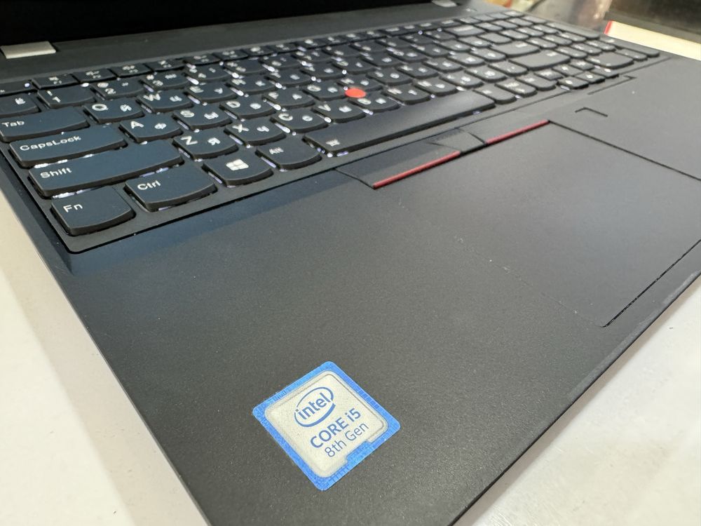 Lenovo thinkpad idealni core i5 8/256 patsvetka atpechatma hammasi bor