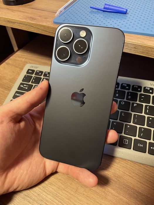 Iphone 15 Pro Max 256 gb, liber de retea