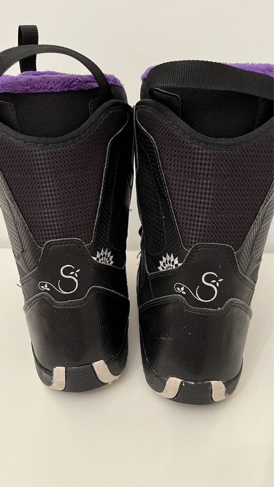 Boots Salomon Snowboard marimea 38