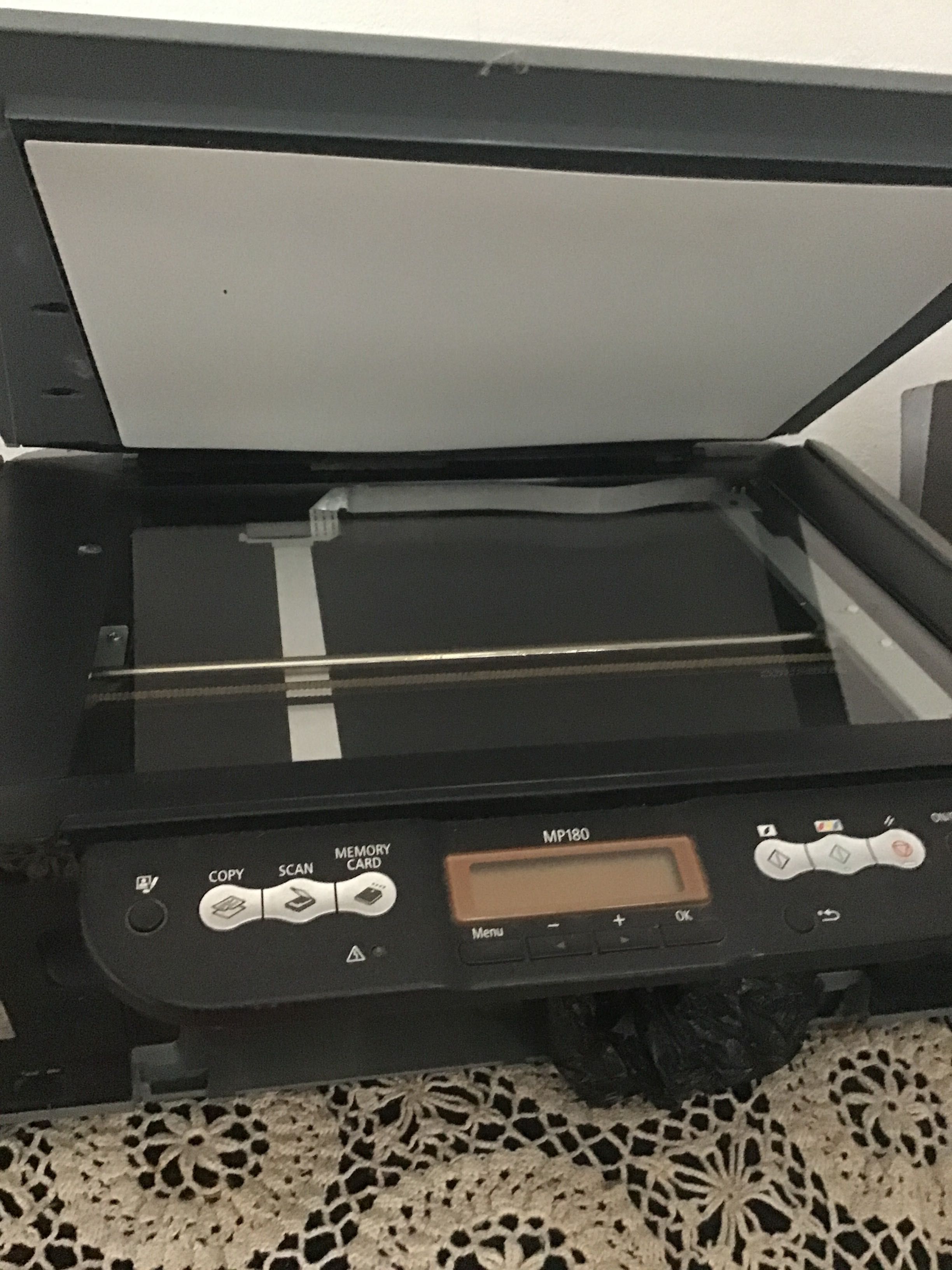 Принтер сканер цветен  Canon MP 180