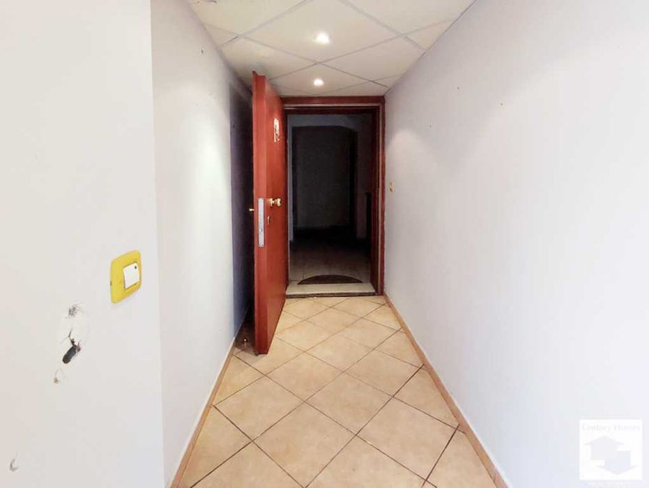 Продава се Офис в Велико Търново, Център - 150 кв.м за 1000 €/кв.м - Снимка #9