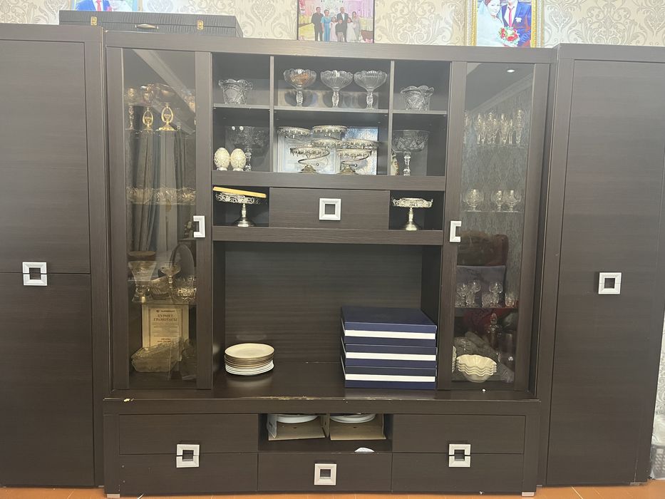 Стенка в зал