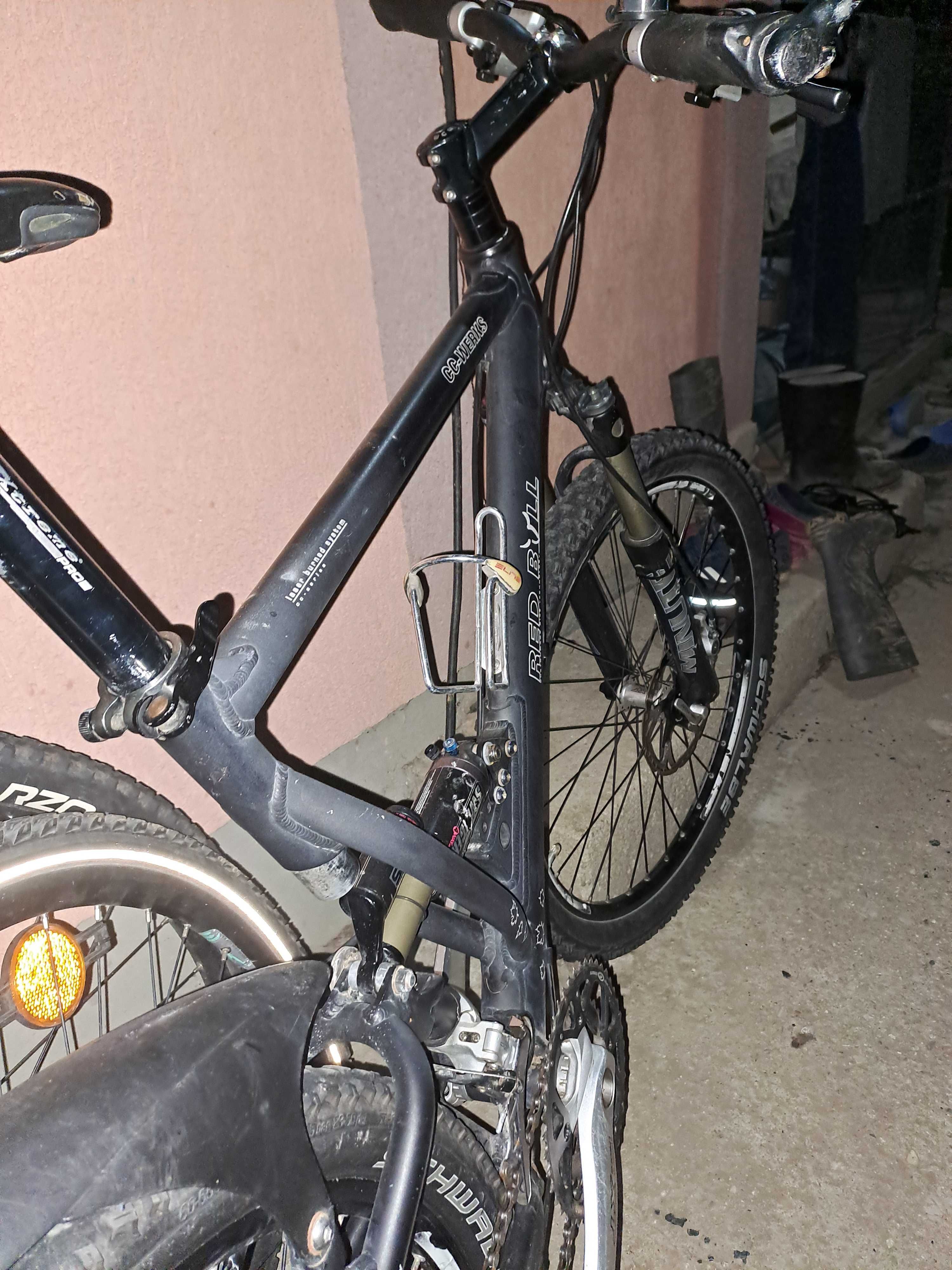 Vand bicicleta full suspensii marime rotii 26!