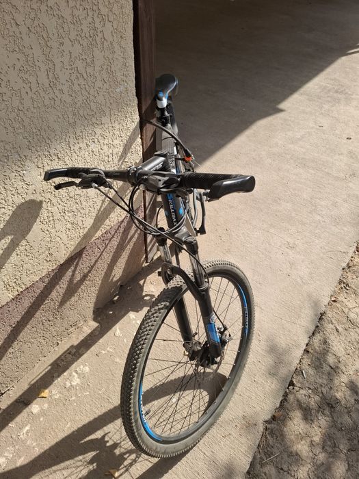 Velosiped srochna sotiladi