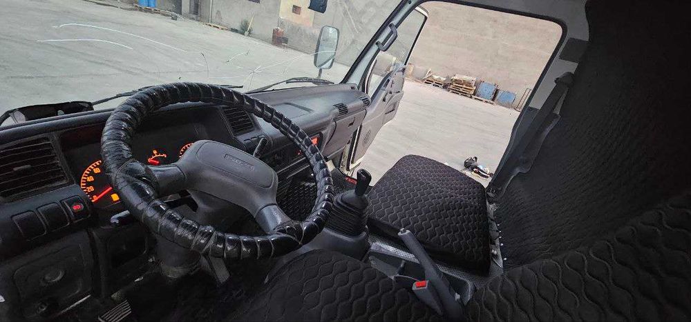 ISUZU yaxshi xolatda sotiladi