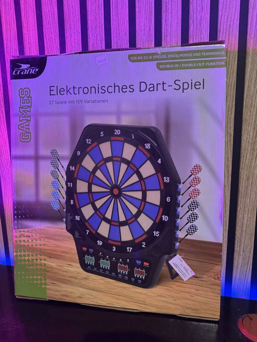Set Darts electronic Crane, 27 jocuri, 16 jucatori, 12 sageti incluse