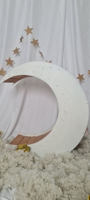 Продам полумесяц для фотосессии