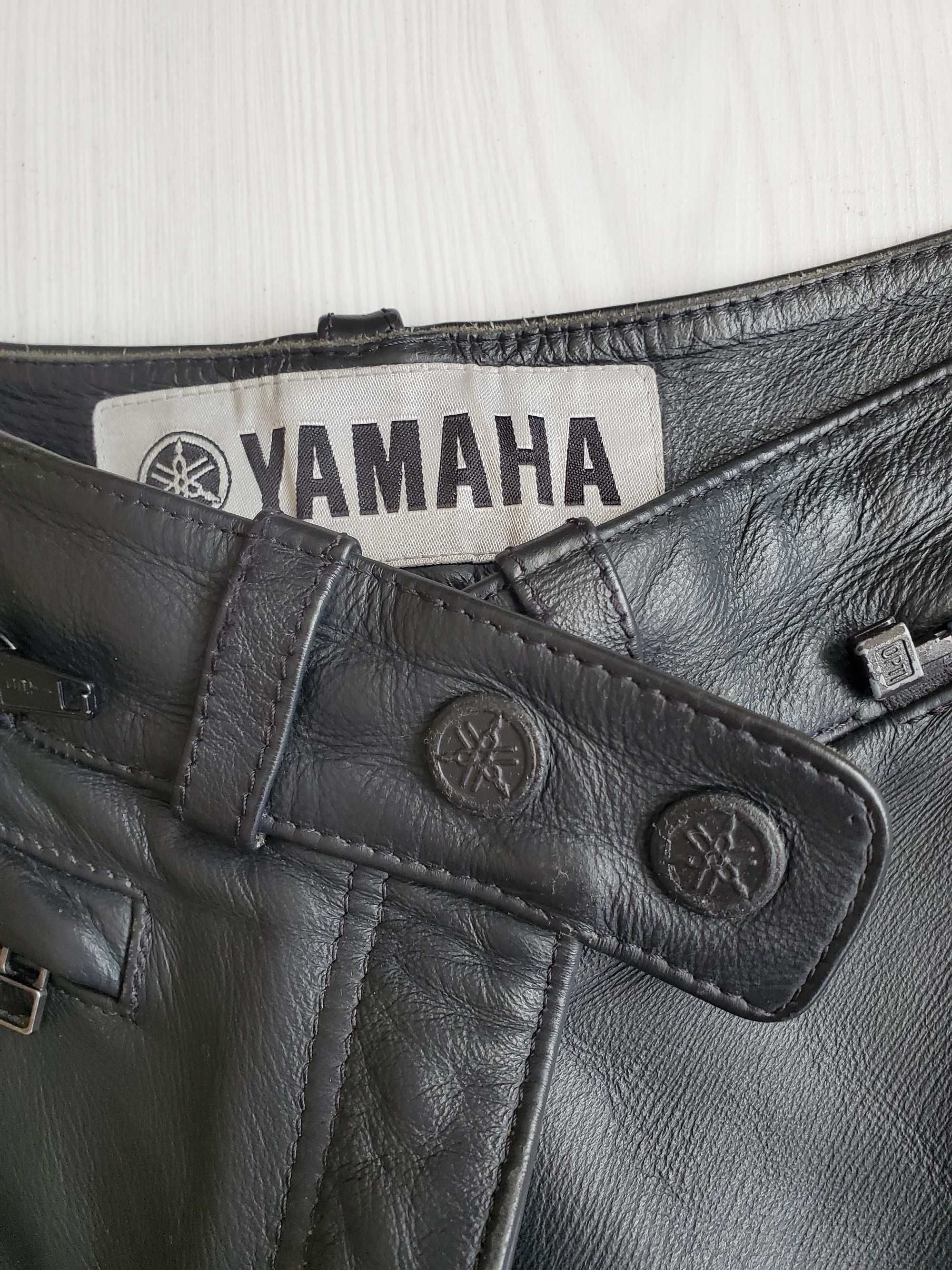 Кожен панталон Yamaha