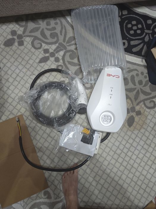 Зарядная станция BYD для электромобиля