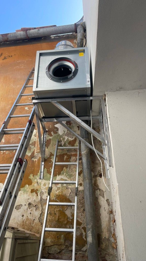 Horn cos de fum  tubulatura hota de inox
