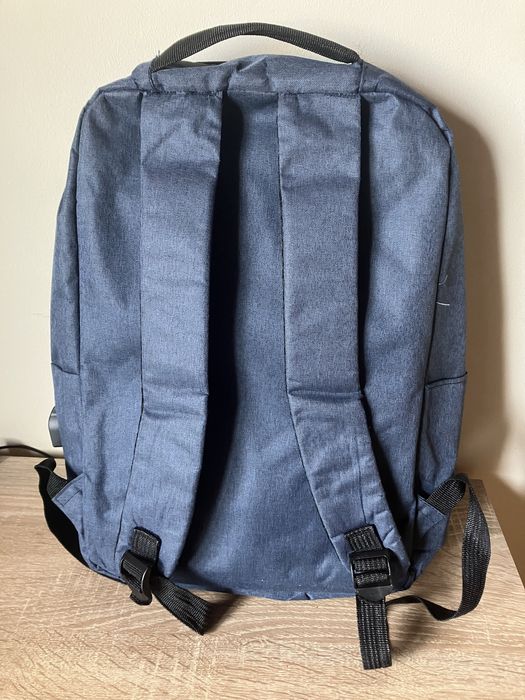 Ghiozdane laptop si copii