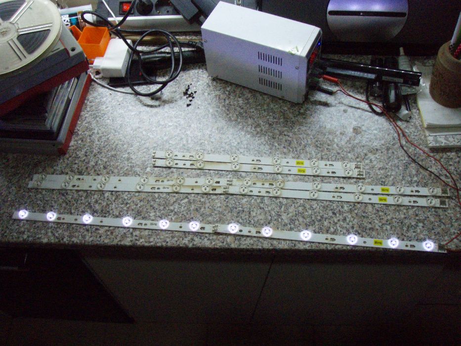 Bareta LED Samsung 40-3535LED-60EA-L si 40-3535LED-60EA-R