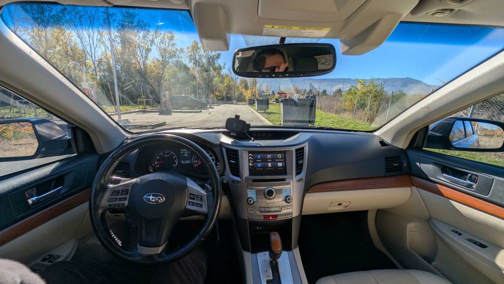 Subaru Outback 2013 2.5 Limited trim + Eyesight