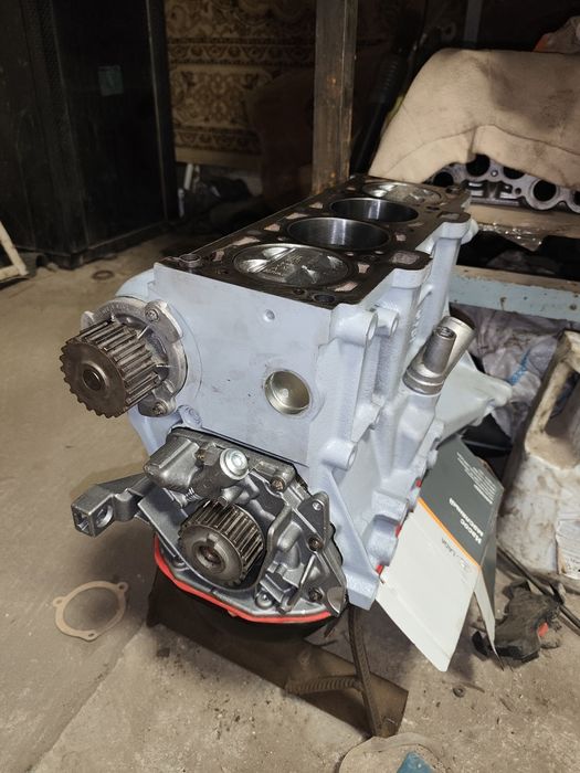 Продам блог целиндров на ваз 16 кл Приора, Гранта, Калинк