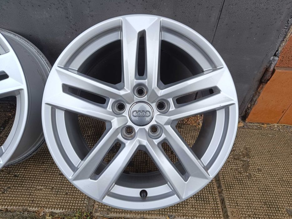ОРИГИНАЛНИ джанти 17 ' 5х112 Ауди / Audi ЕТ42 7J 66.6 VW Skoda Seat