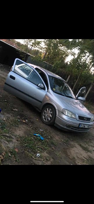 Vand opel astra g anul  2000