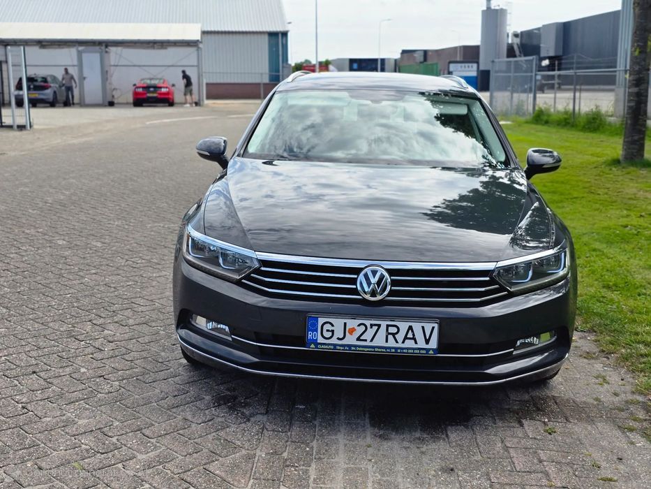 Volkswagen Passat Primul proprietar in România Stare foarte buna de Funcționare