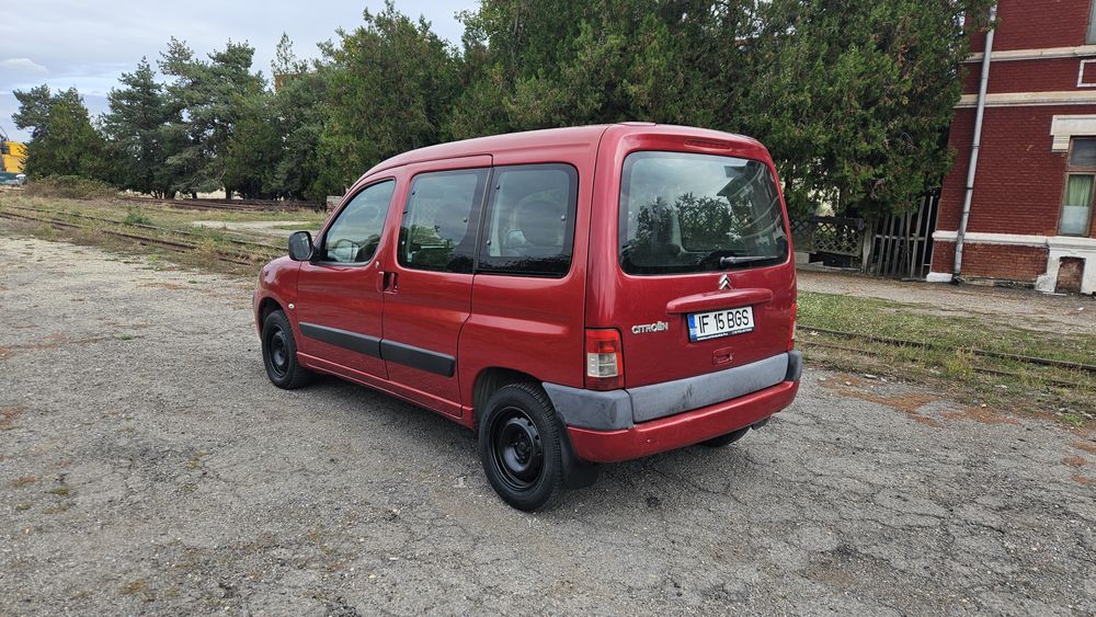 Citroen berlingo An 2007 5 locuri 1.6 motorina