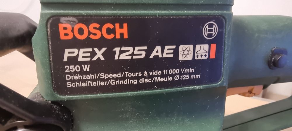 Ексцентършлайф машина Bosch 250w