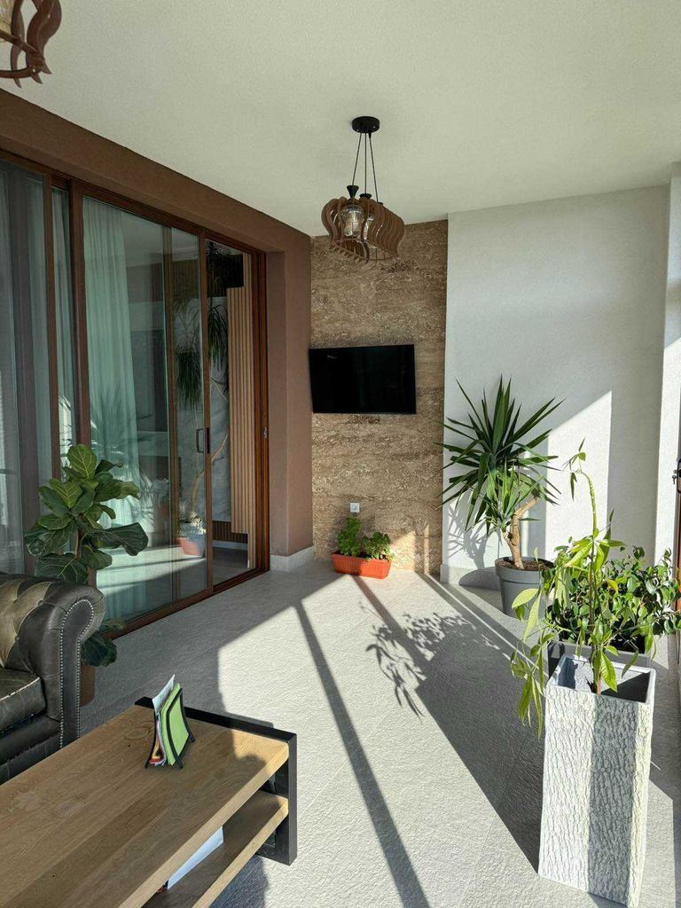 Продава се Къща в с. Радиново, Област Пловдив - 245 кв.м за 2147 €/кв.м - Снимка #5