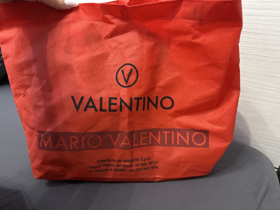 Чанта Valentino