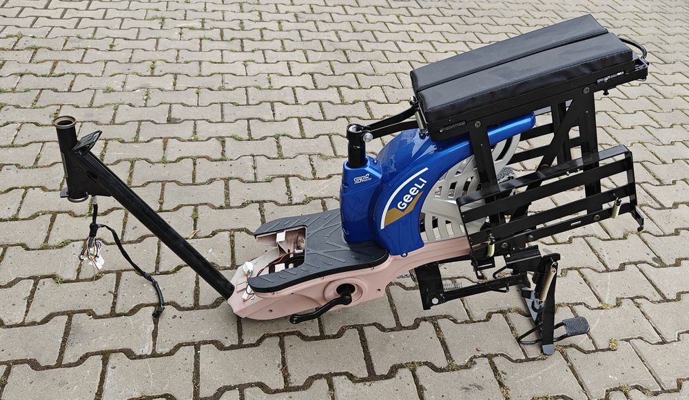 Cadru si Portbagaj, instalatia electrica Bicicleta KUBA Geeli KM5 Util