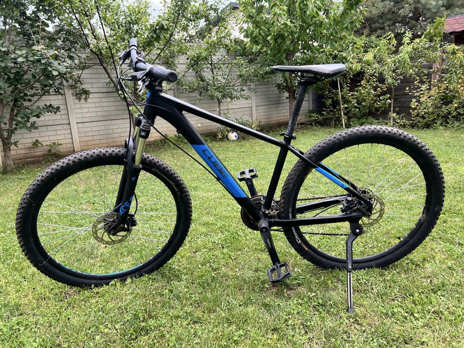 Bicicleta MTB Cube roti 27,5”