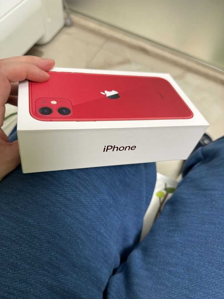 iPhone 11 64GB Червен-като нов