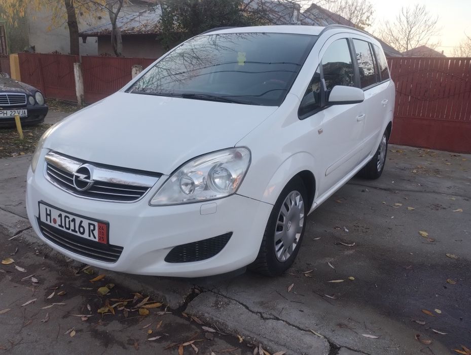 Opel Zafira B   1.9 tdi 6 trepte  recent adus import Germania
