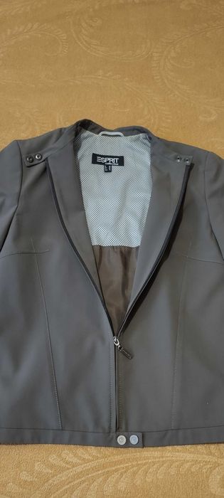 Елегантно яке ESPRIT - пролет , лято , есен